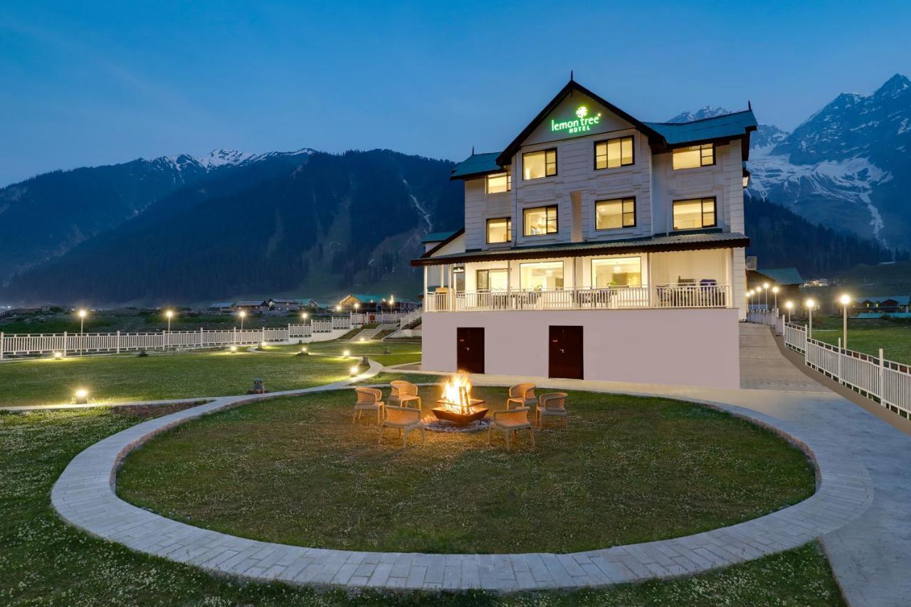 Lemon Tree Hotel, Sonamarg Sonāmarg Exterior foto